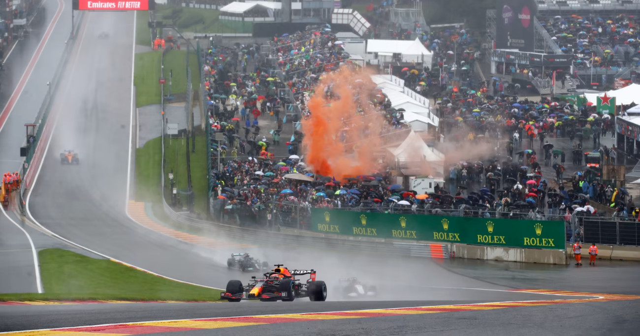 Lando Norris Wins F1 Dutch Grand Prix at Zandvoort After Daring Overtake