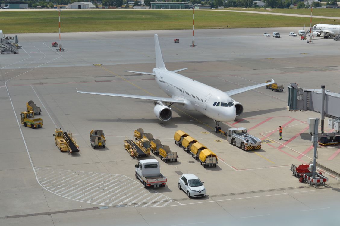 Dubai, UAE — Dubai International Airport Reports Sharp Second-Quarter Traffic Drop Due to Regional Conflict